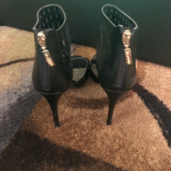 Guess heels - Picture 3 of 4